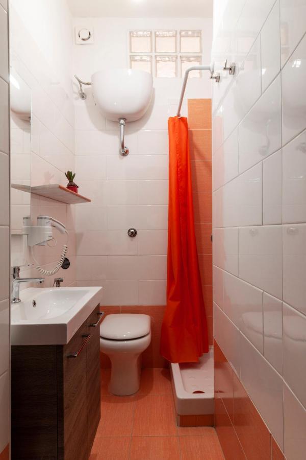 Bnb Etnuvio, Double Rooms In Naples Nápoles Exterior foto