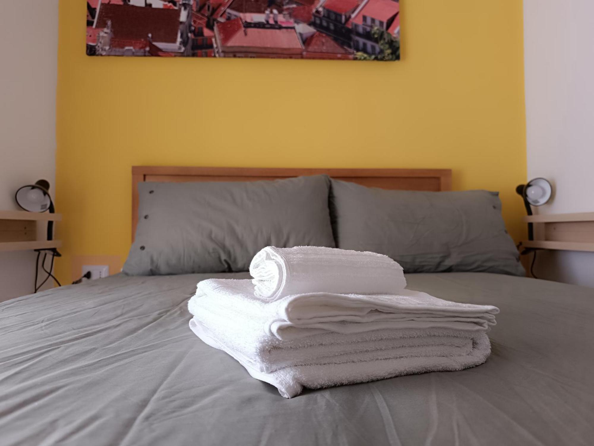 Bnb Etnuvio, Double Rooms In Naples Nápoles Exterior foto